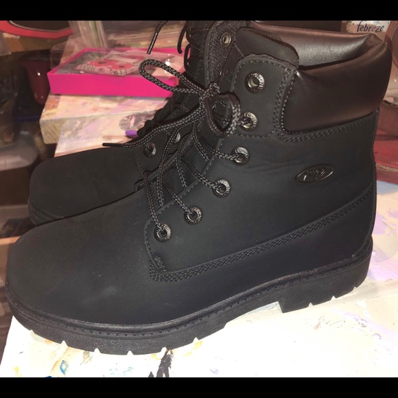 lugz boots waterproof